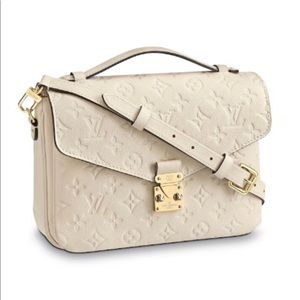 **SOLD** Louis Vuitton Pochette Metis
